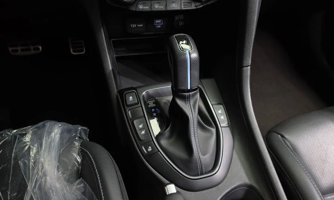 Hyundai Veloster 2021 из KR, фото 10