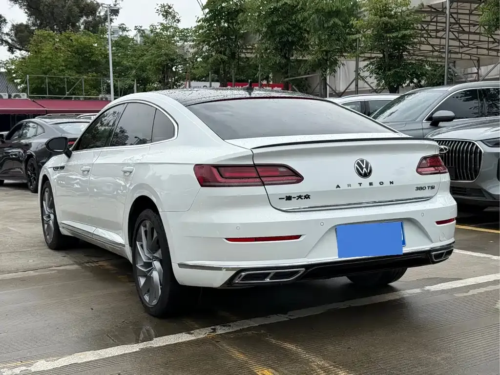 Volkswagen CC — фото 2