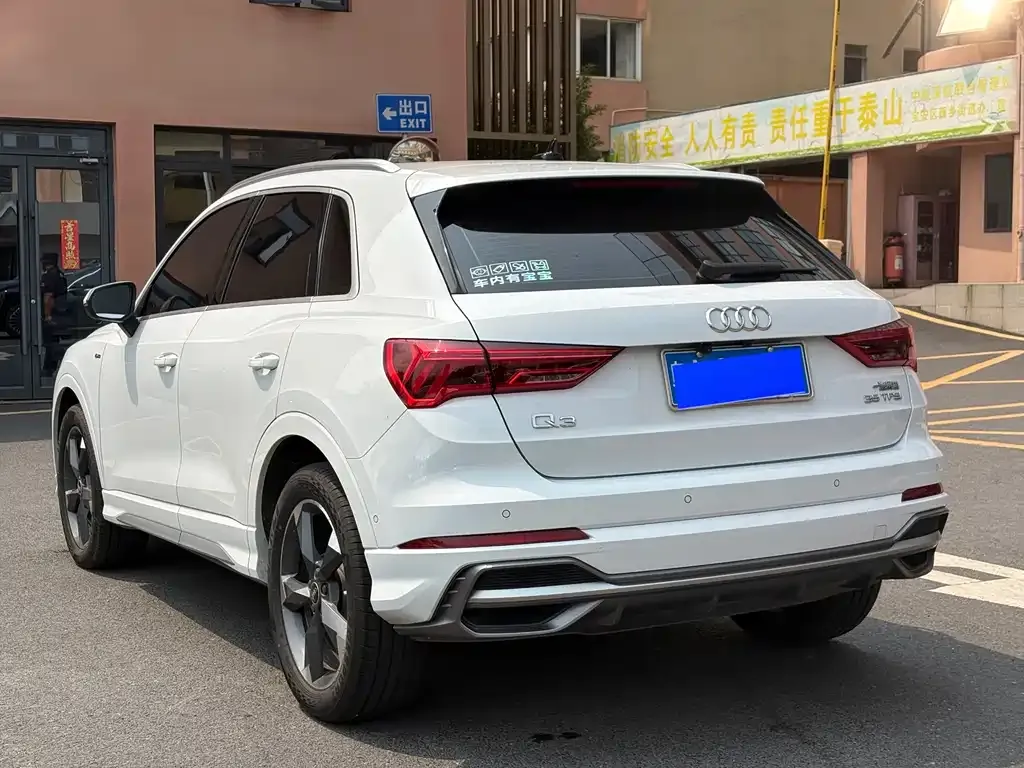 Audi Q3 2021 из CN, фото 9