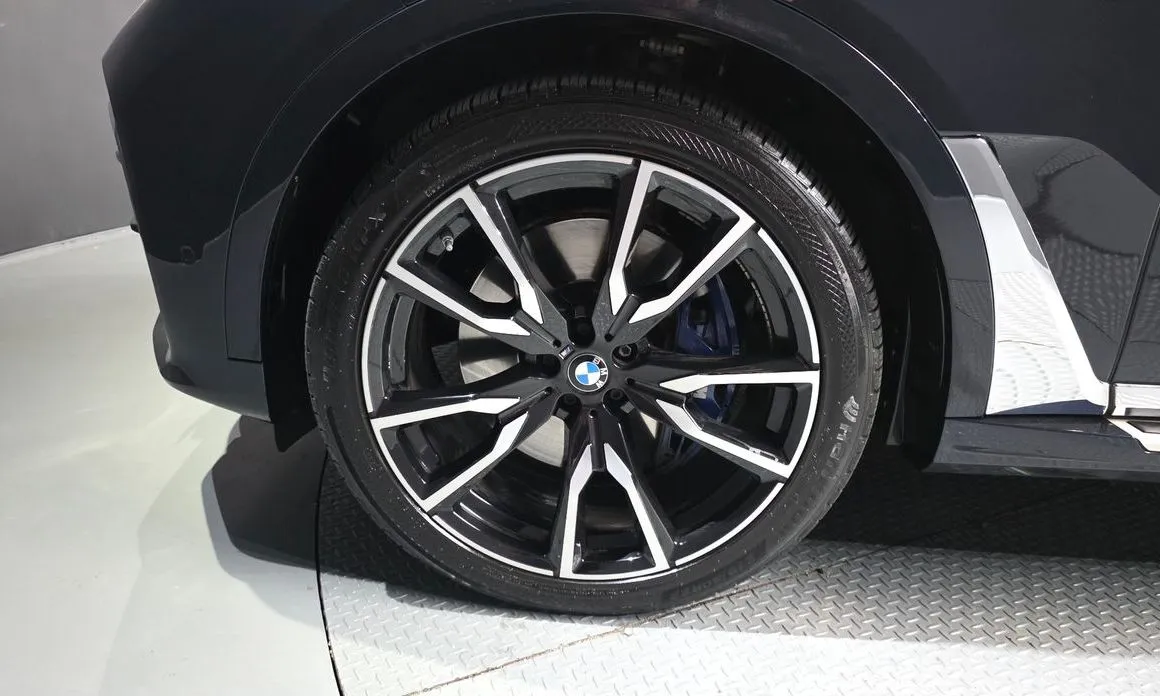 BMW X7 2021 из KR, фото 7