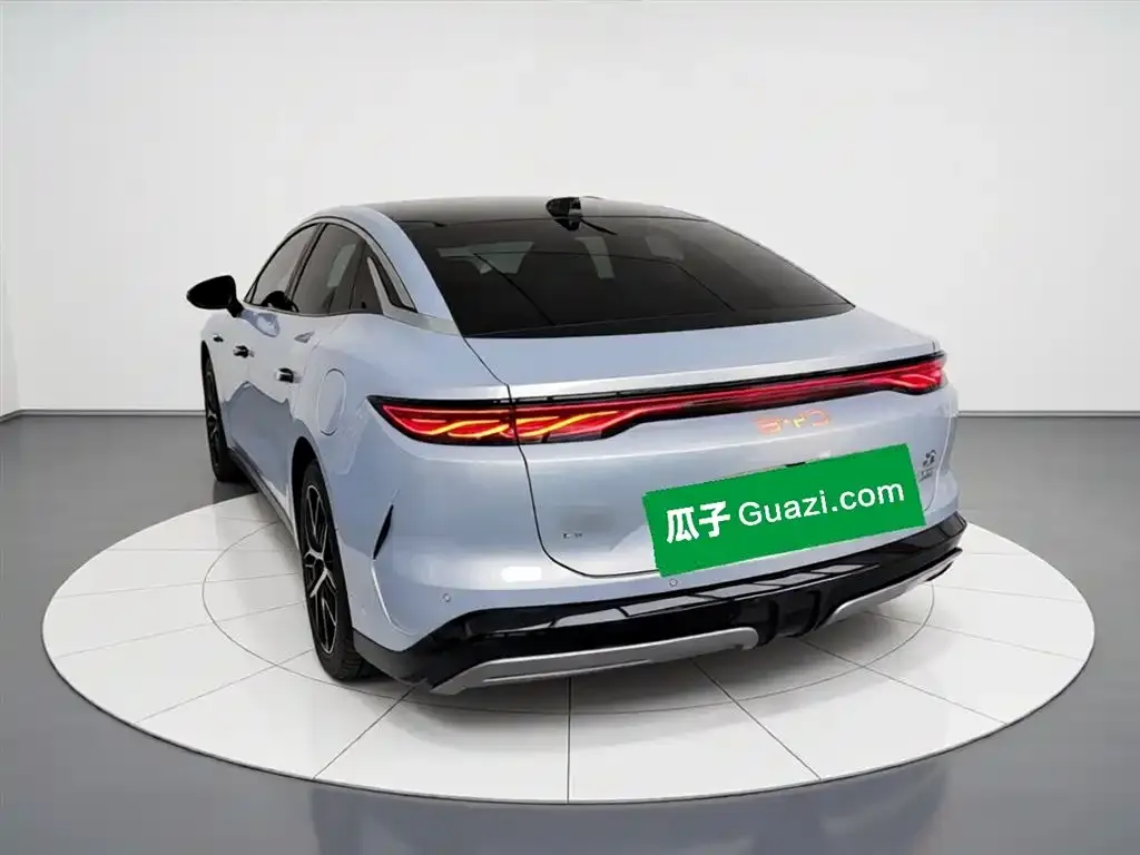 BYD Han L — фото 4