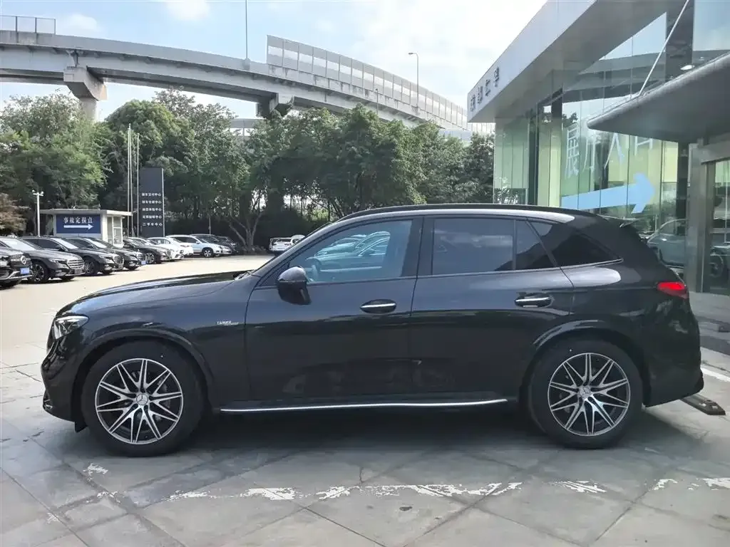 Mercedes-Benz GLC AMG — фото 8