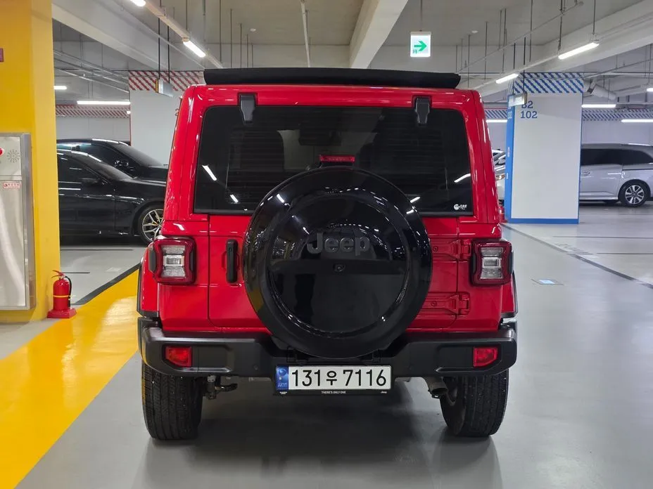 Jeep Wrangler 2023 из KR, фото 6