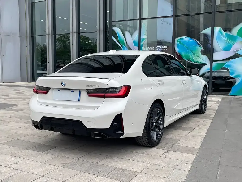 BMW 3 Series 2025 из CN, фото 9