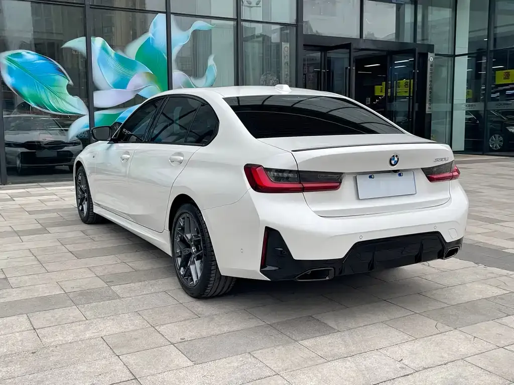BMW 3 Series 2025 из CN, фото 8