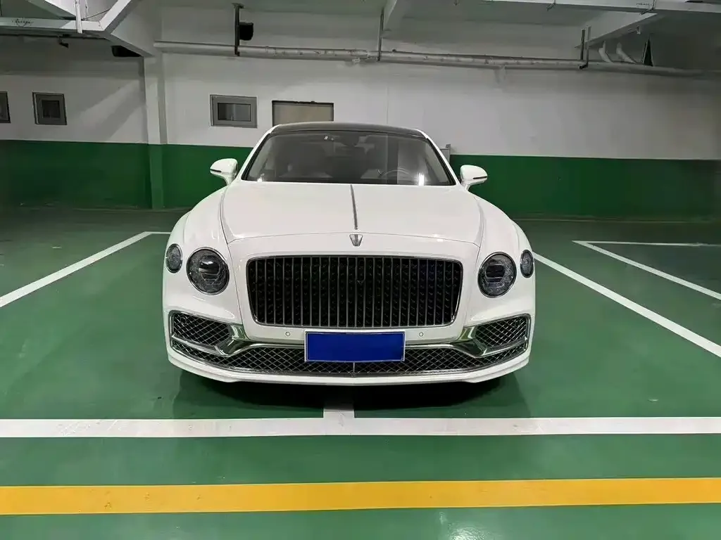 Bentley Flying Spur 2021 из CN, фото 2