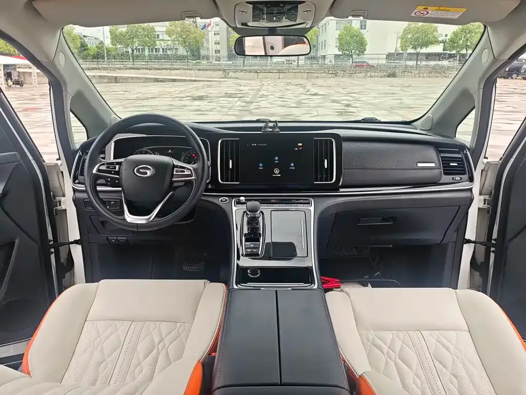 GAC Motor Trumpchi M8 — фото 9