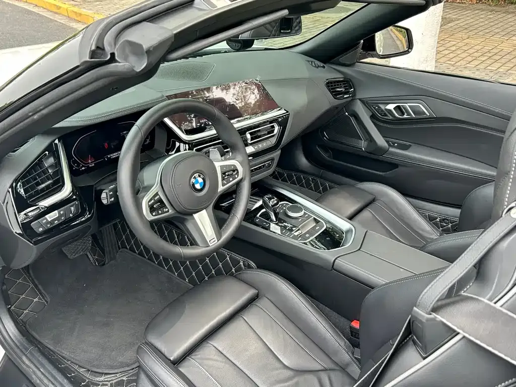 BMW Z4 — фото 7