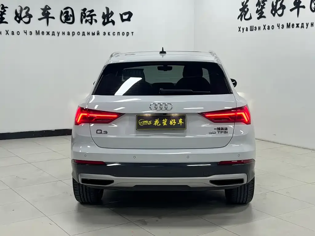 Audi Q3 — фото 5