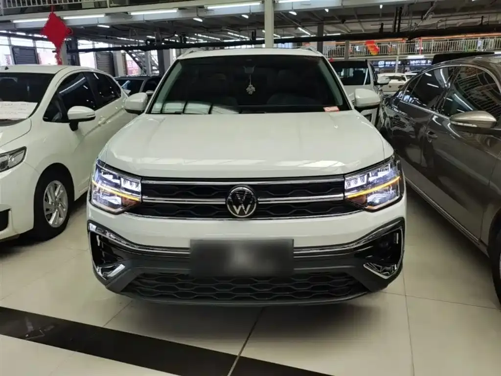 Volkswagen Tharu — фото 5