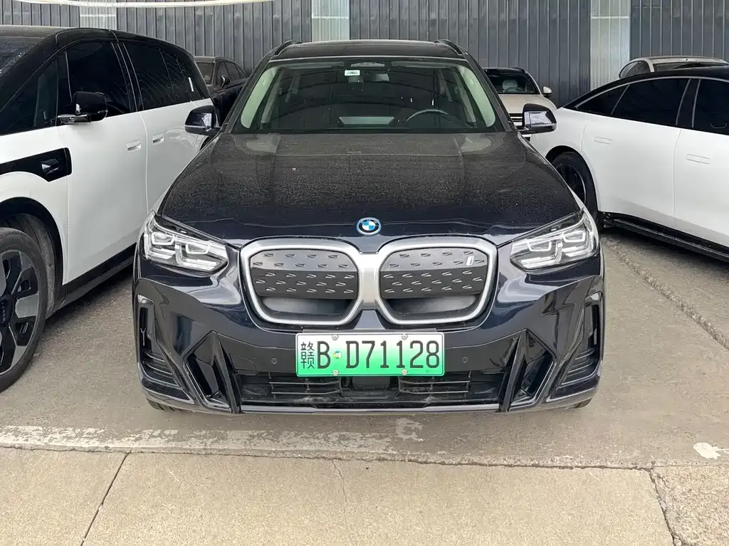 BMW iX3 2023 из CN, фото 4