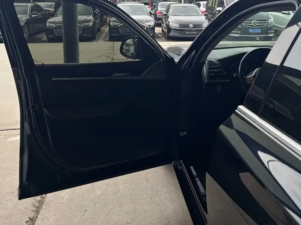 BMW iX3 2023 из CN, фото 10