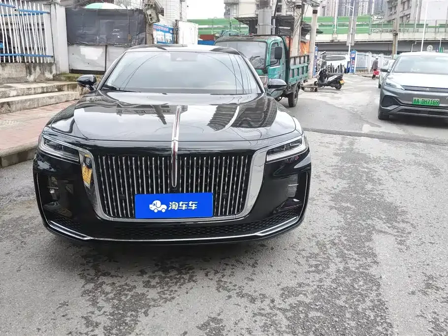 Hongqi H9 — фото 8