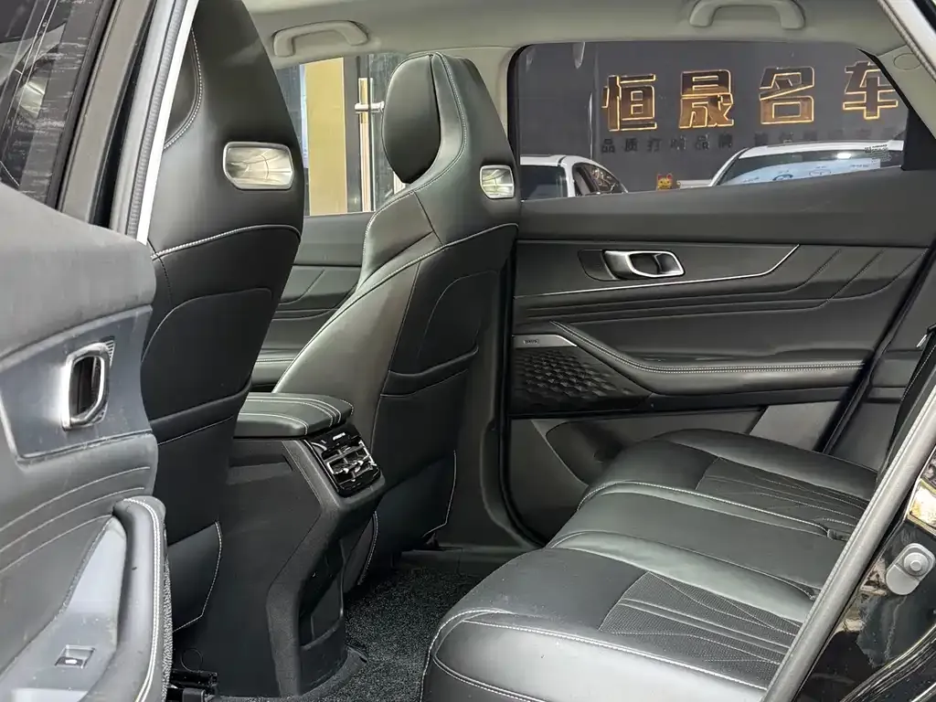 Changan UNI-K 2024 из CN, фото 7