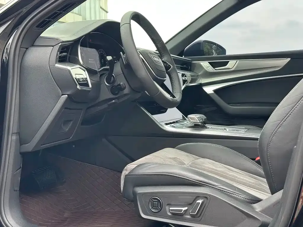 Audi A6L — фото 3