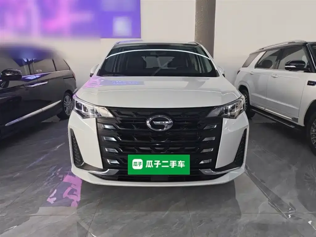 GAC Motor Trumpchi M6 — фото 10