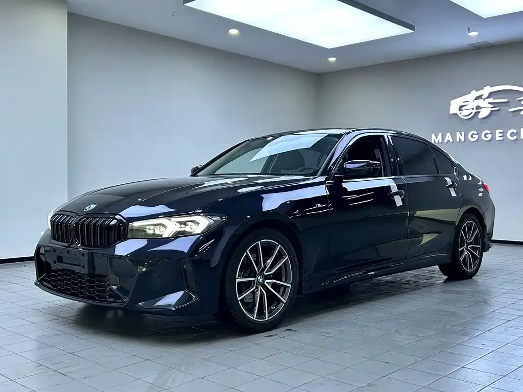 BMW 3 Series 2024 из CN, фото 1