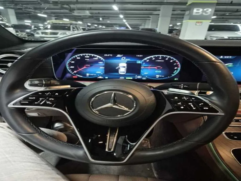 Mercedes-Benz E-Class 2023 из KR, фото 7