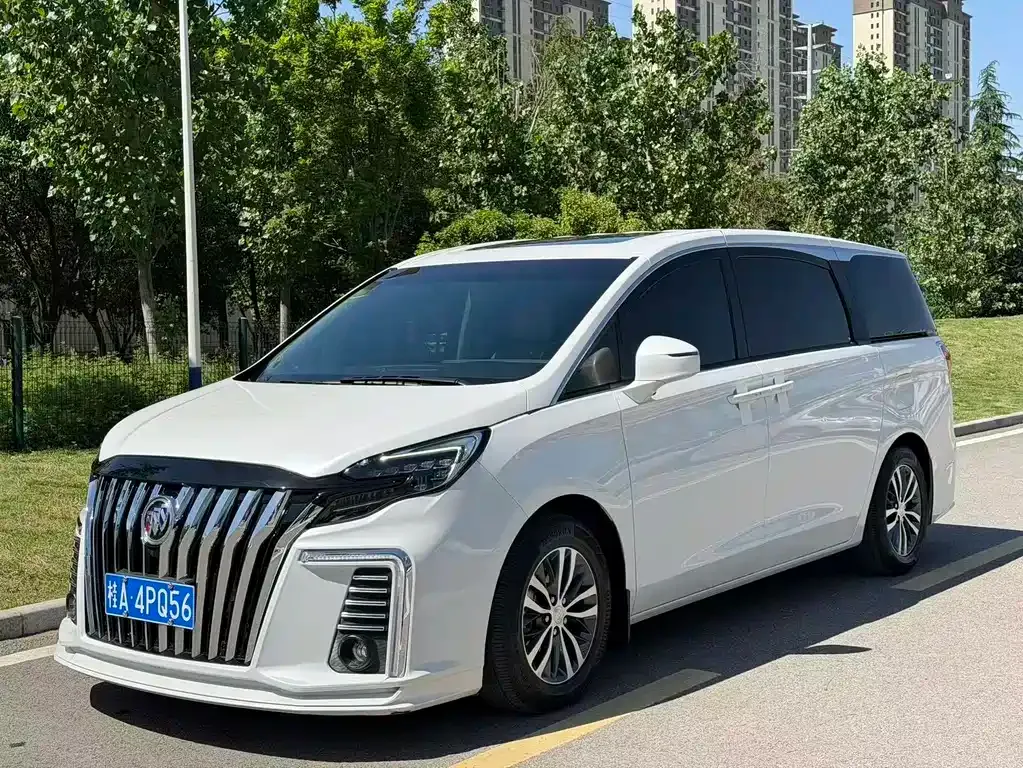 Buick GL8 2022 из CN, фото 1