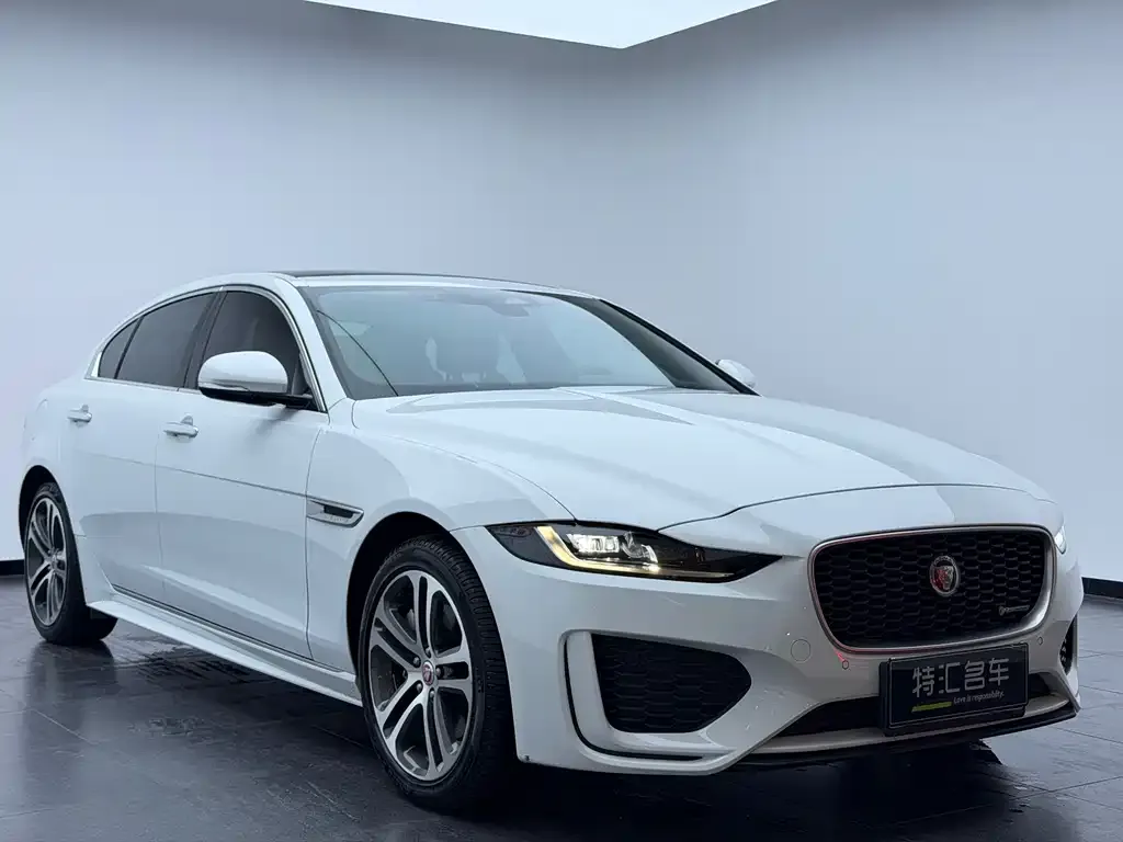 Jaguar XEL — фото 4