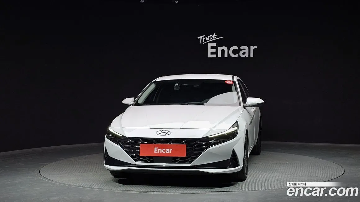 Hyundai AVANTE — фото 2