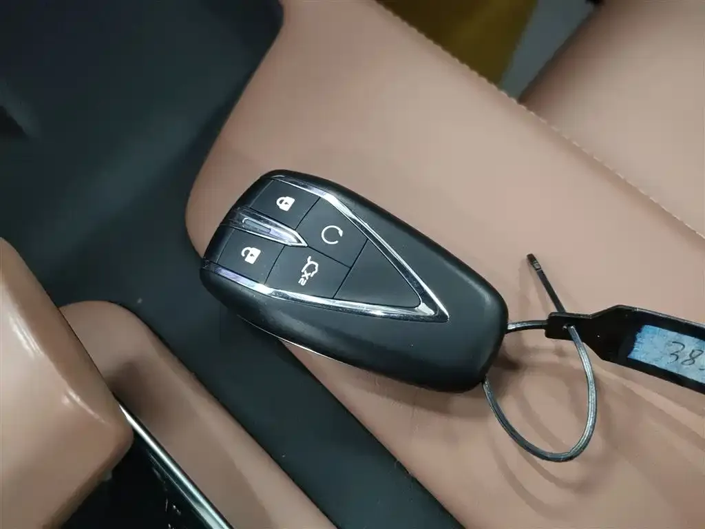 Changan UNI-Z 2024 из CN, фото 3