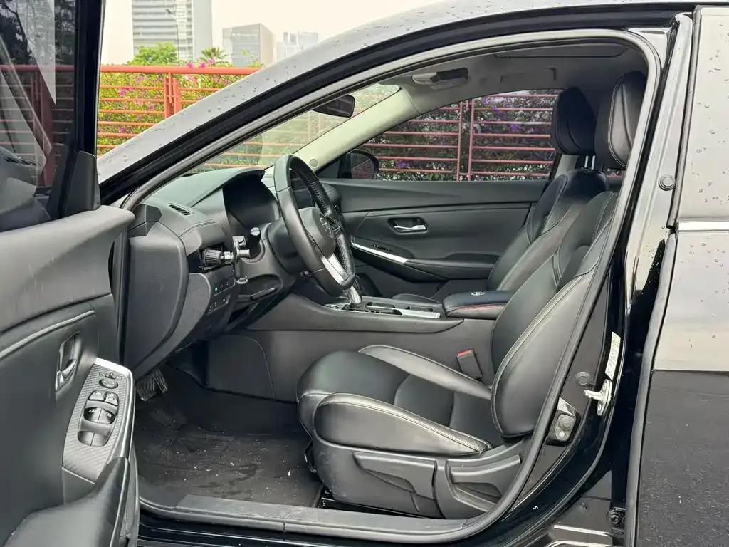 Nissan Sylphy 2021 из CN, фото 2