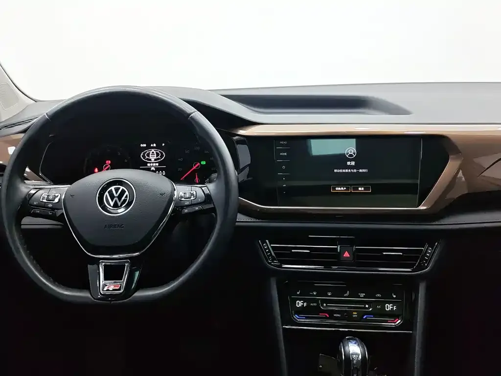 Volkswagen Tharu — фото 10