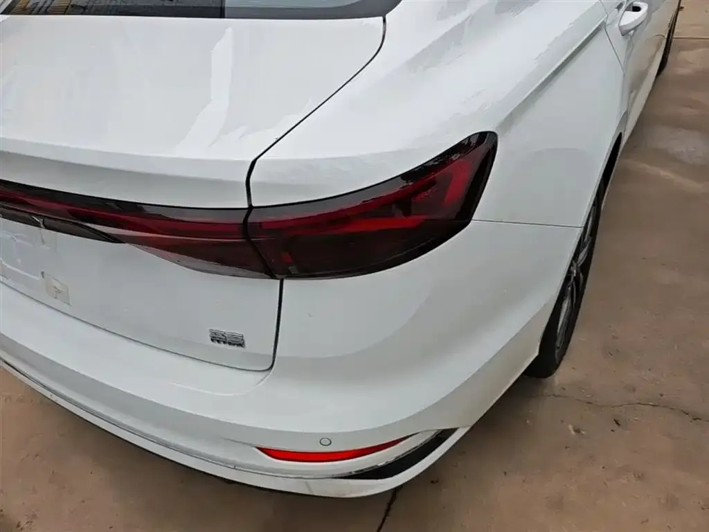 Geely Emgrand 2026 из CN, фото 2