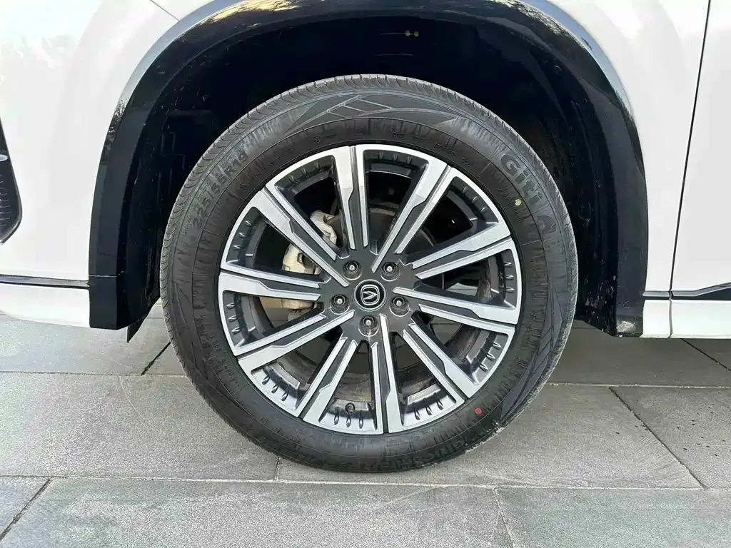 Changan CS75PLUS — фото 4