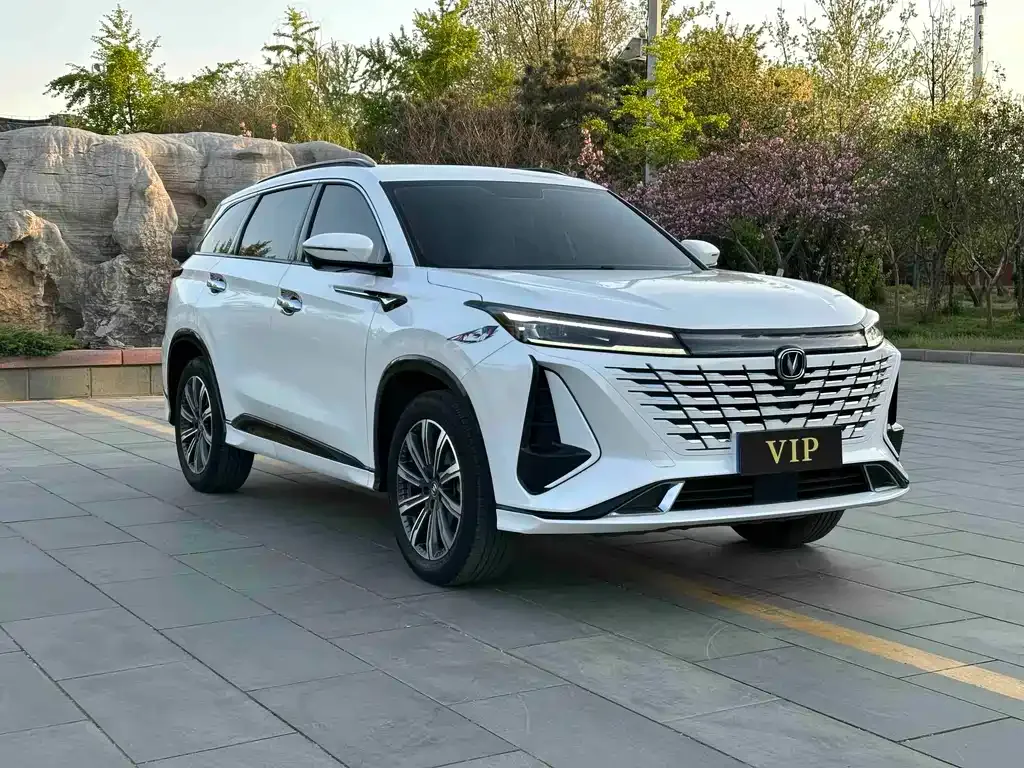 Changan CS75PLUS — фото 6