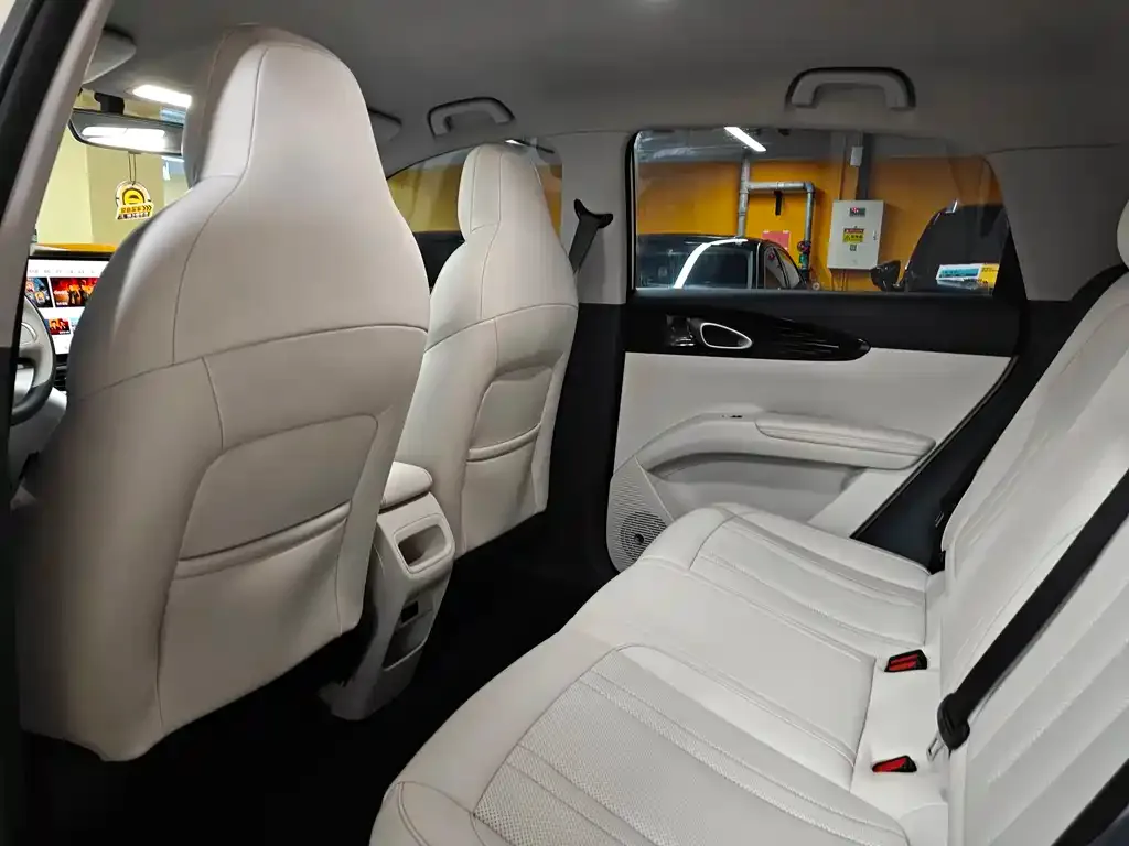 Geely Starburst — фото 2