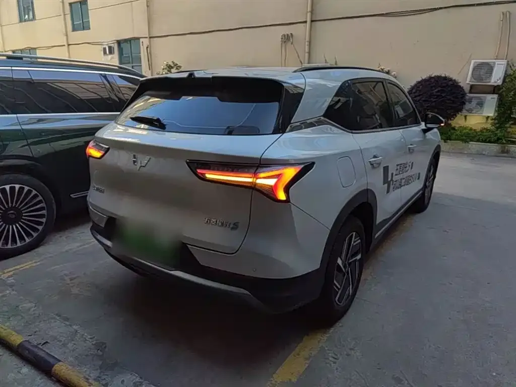 Wuling Xingguang S 2024 из CN, фото 2