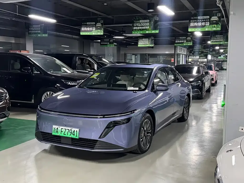 Nissan N6