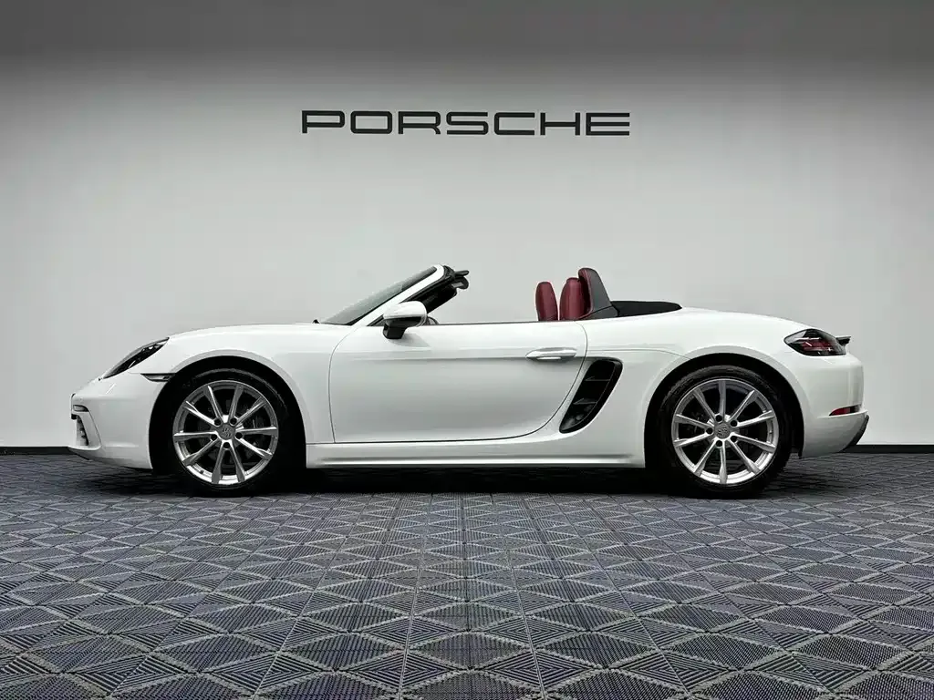 Porsche 718 — фото 4