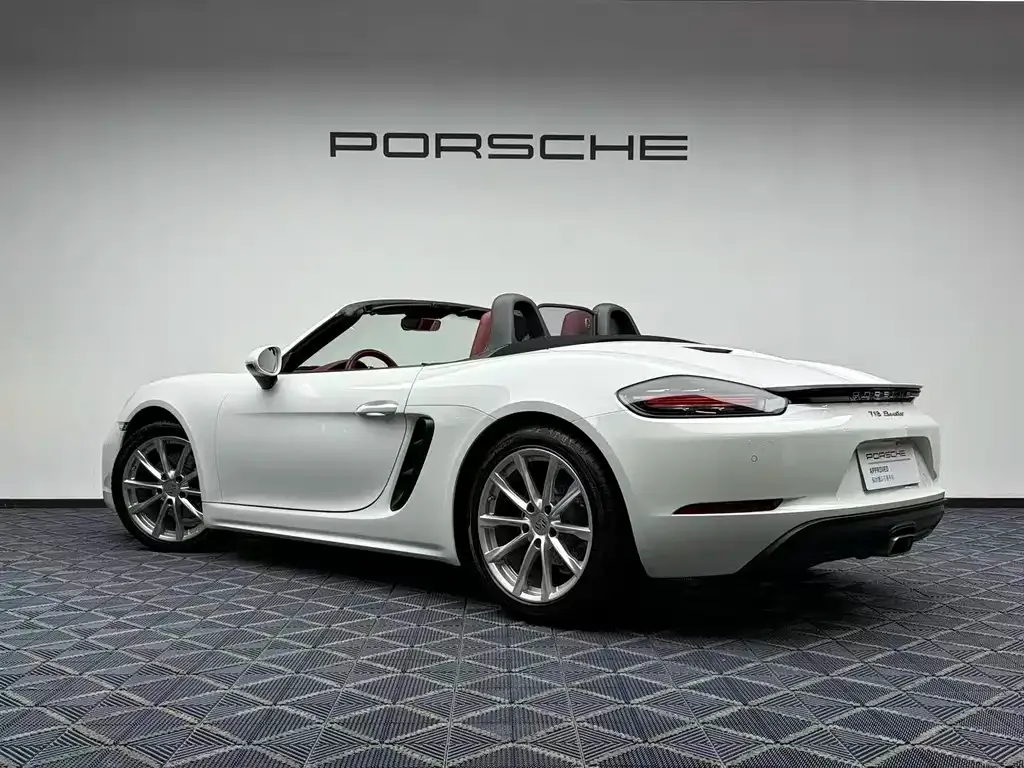 Porsche 718 — фото 10