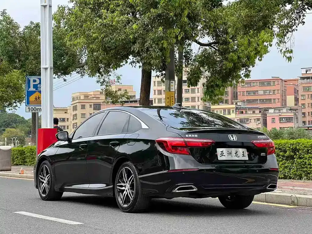 Honda Inspire — фото 6