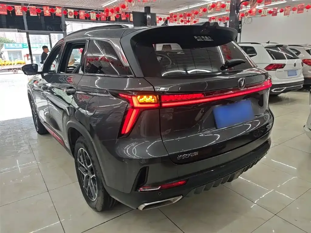 Changan CS75PLUS — фото 9