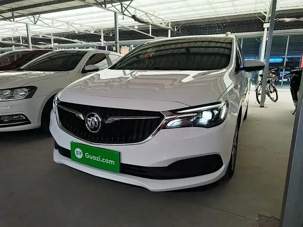 Buick GL6