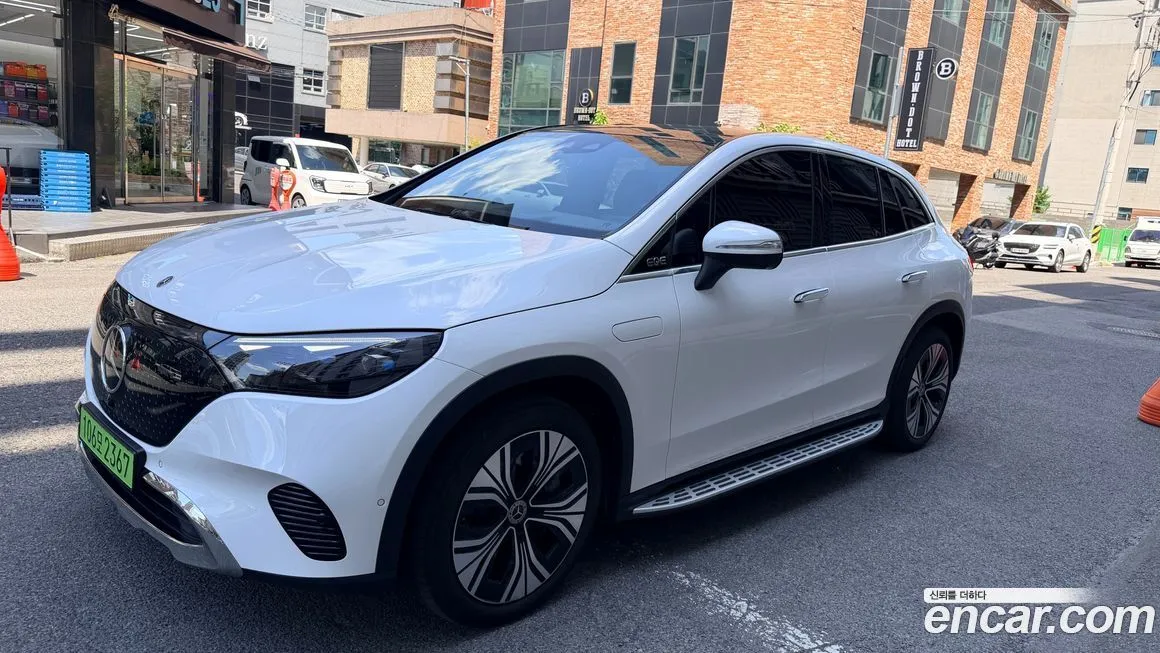 Mercedes-Benz EQE EQE350 4MATIC 1