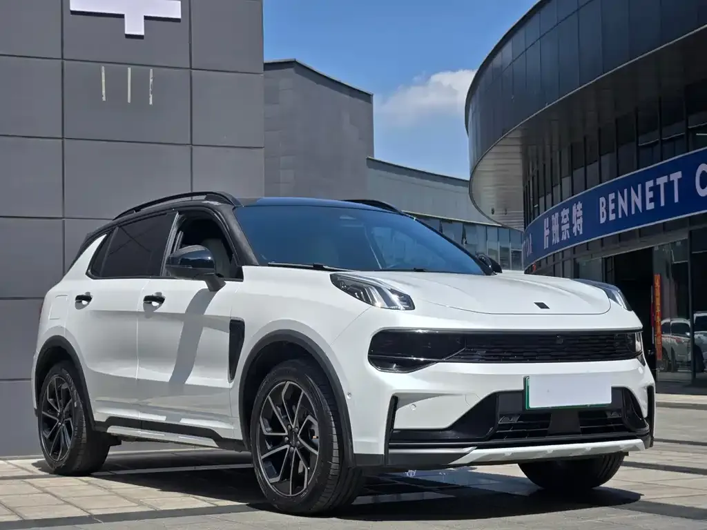 Lynk & Co 01 EM-P 2022 из CN, фото 2