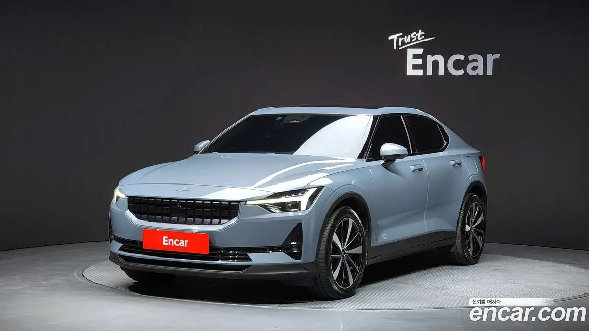 Polestar Polestar 2 — фото 1