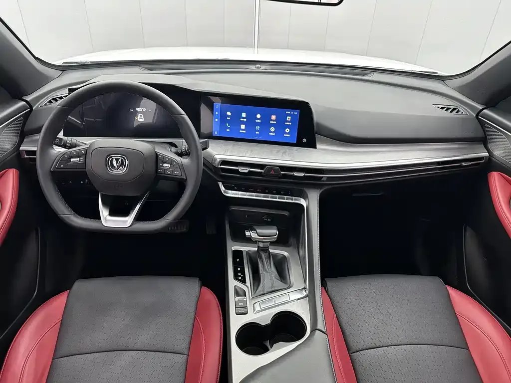 Changan CS35PLUS — фото 2