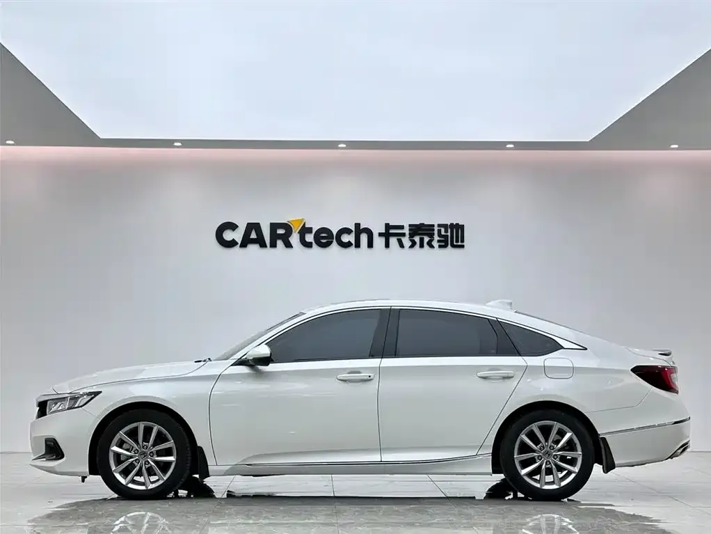 Honda Accord 2021 из CN, фото 3