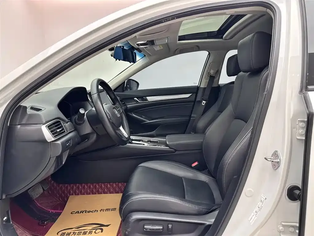 Honda Accord 2021 из CN, фото 5