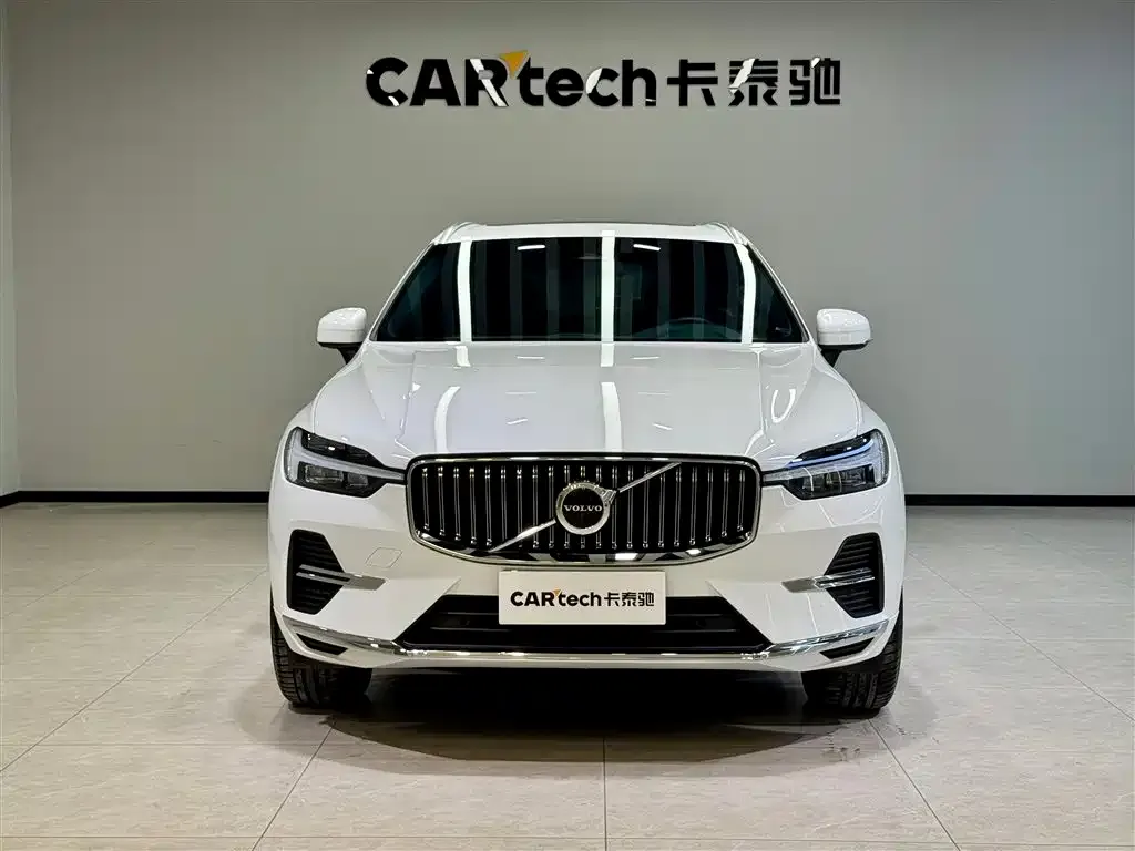 Volvo XC60 — фото 4
