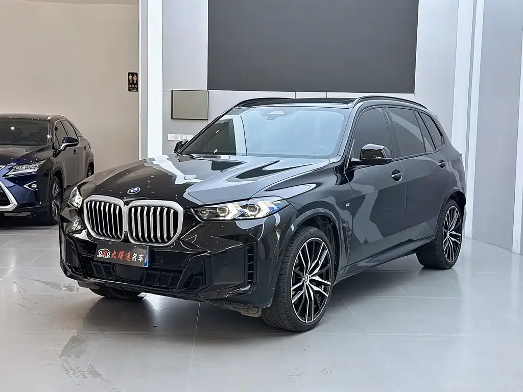 BMW X5 — фото 1