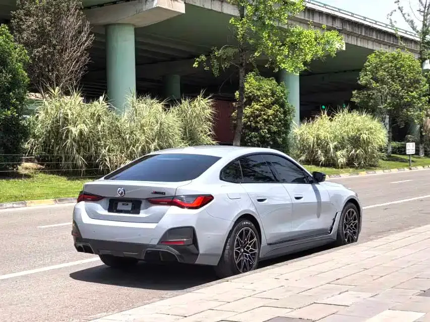 BMW i4 2024 из CN, фото 4