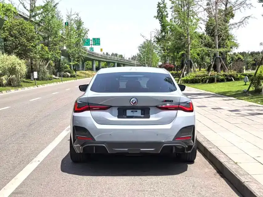 BMW i4 2024 из CN, фото 2