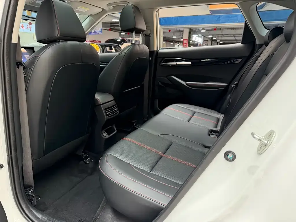 Kia KX3 — фото 9